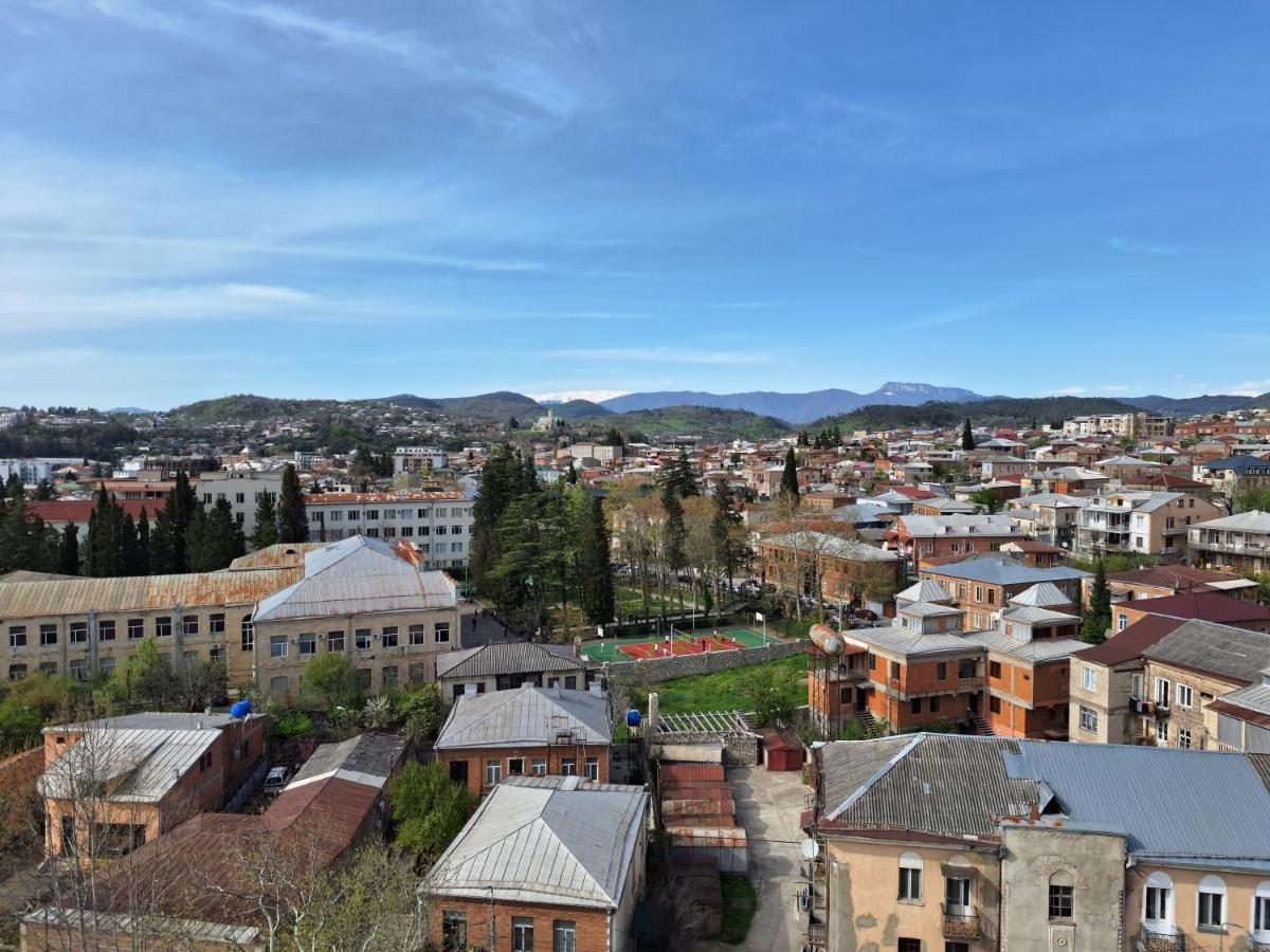 Hotel Panoramic Koetaisi Buitenkant foto