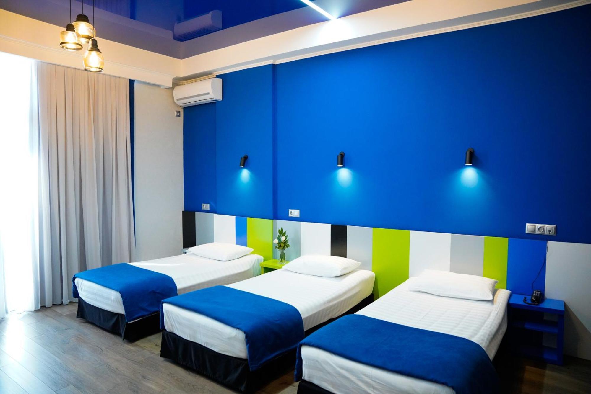 Hotel Panoramic Koetaisi Buitenkant foto